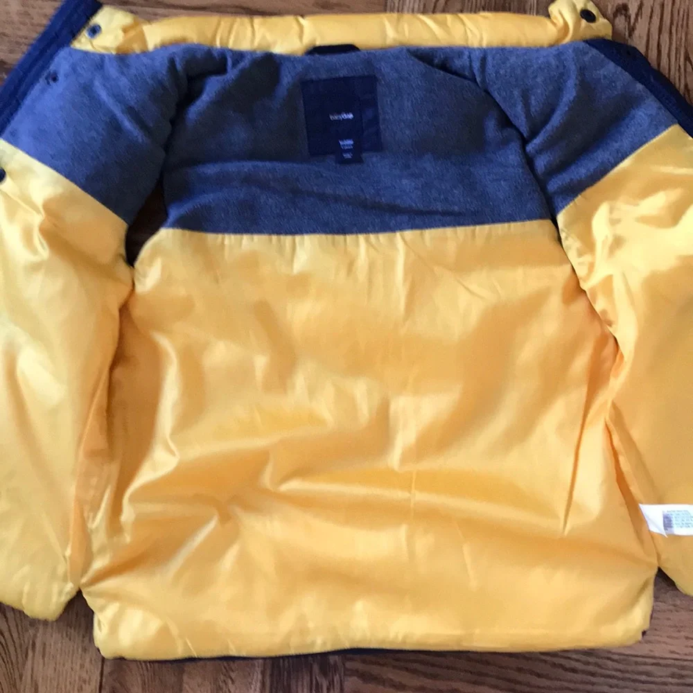 GAP Puffer Vest